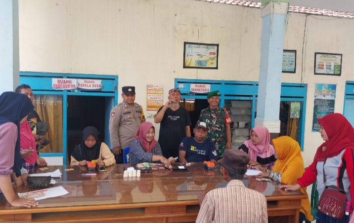 124 Warga Desa Panji Lor Terima BLT dan Program Keluarga Harapan