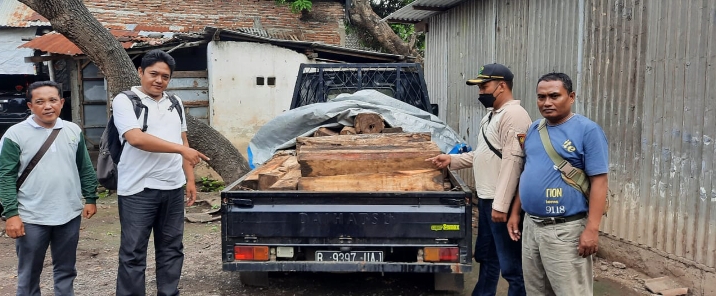 Ada 35 Balok Kayu dan 1 Pick Up Diamankan di KRPH Bayeman