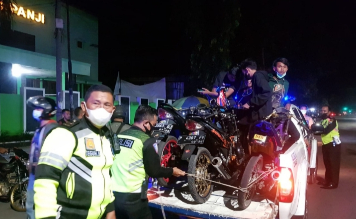 Antisipasi Balapan Liar, Polres Situbondo Amankan Puluhan Motor