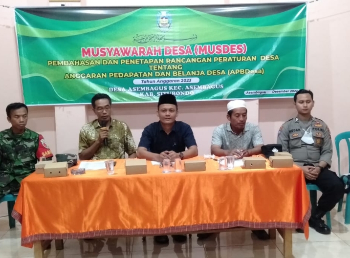 Babinsa Asembagus Monitoring Penandatanganan dan Penyerahan Berita Acara Kesepakatan