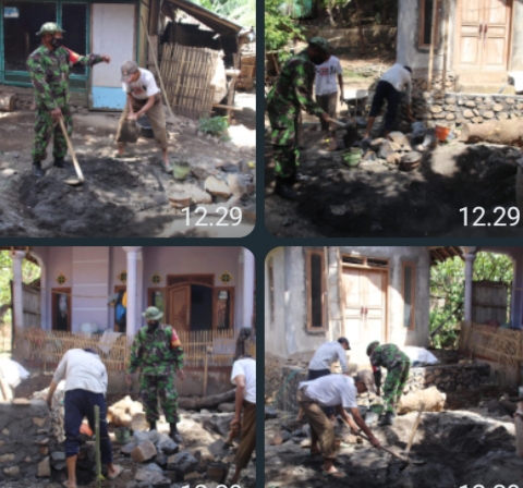 Babinsa Campoan Bersinergi dengan Warga Memperbaiki Musholla
