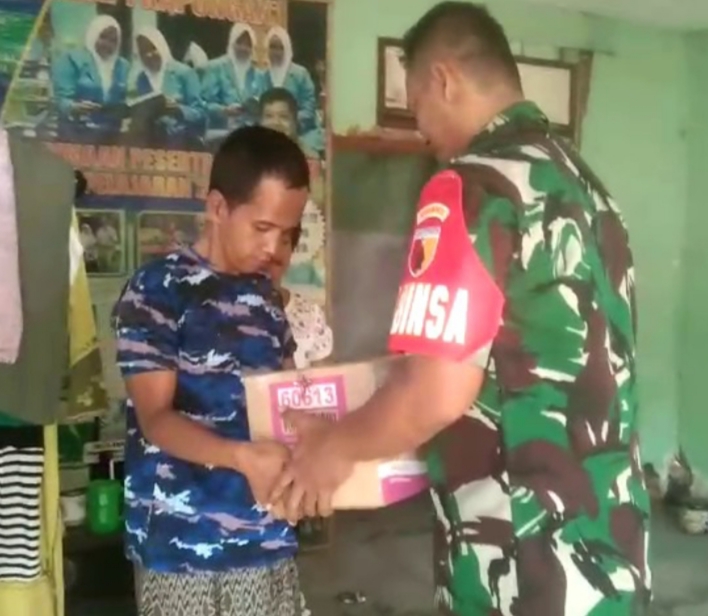 Tingkatkan Hubungan Silaturahmi Bersama Warga Binaan, Babinsa Koramil 03 Kapongan Jalin Kekeluargaan