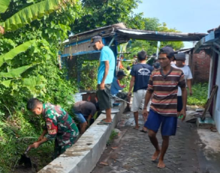 Babinsa Koramil 0823/01 Situbondo Tingkatkan Pembinaan Teritorial di Perumahan Tegal Arum