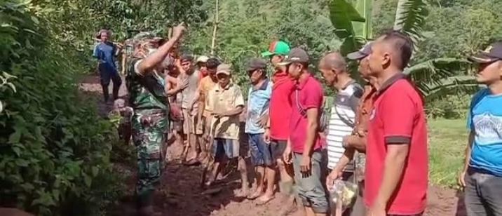 Koramil 0823/14 Jatibanteng Bersama Instansi Terkait Di Wilayah Kecamatan Jatibanteng