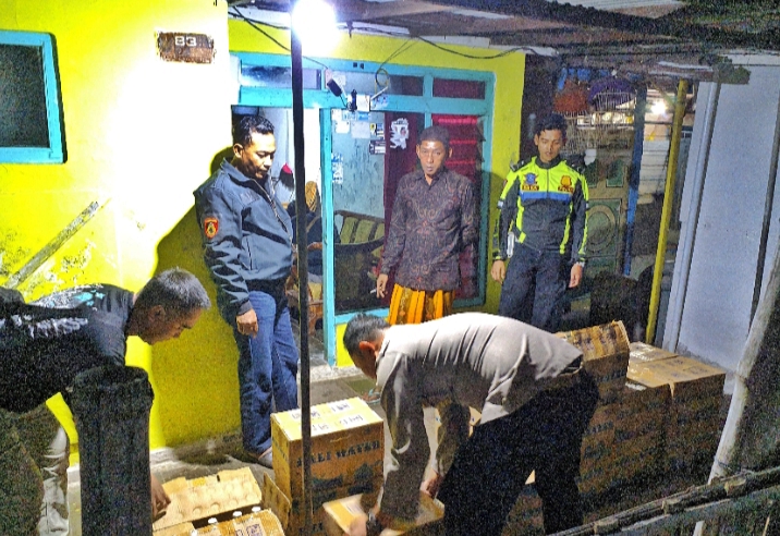 Berhasil Sita 524 Botol Arak