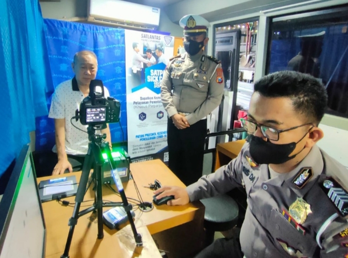 Layanan Satpas Sick Care Satlantas Polres Diapresiasi Warga Situbondo