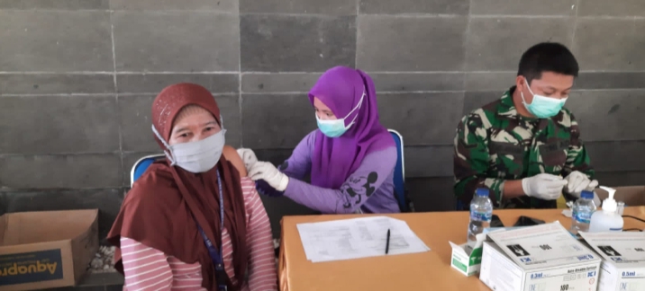 Divaksinasi Agar Tetap Sehat dan Terhindar dari Covid-19 Varian Omicron