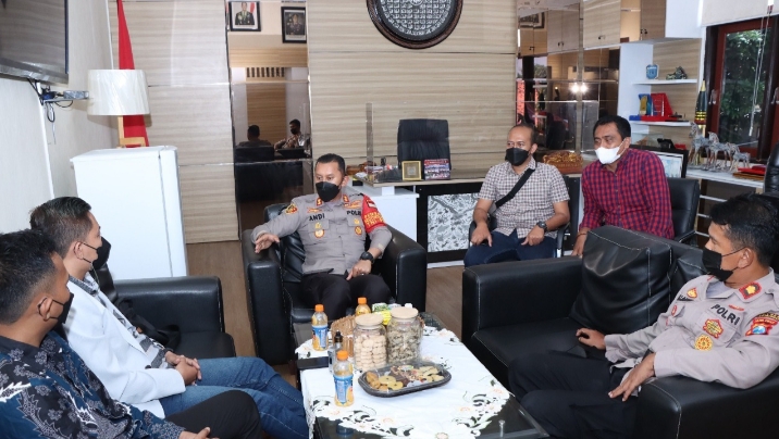 DPC PERADI dan DPC FERARI Dukung Penegakan Hukum Profesional dan Berkeadilan
