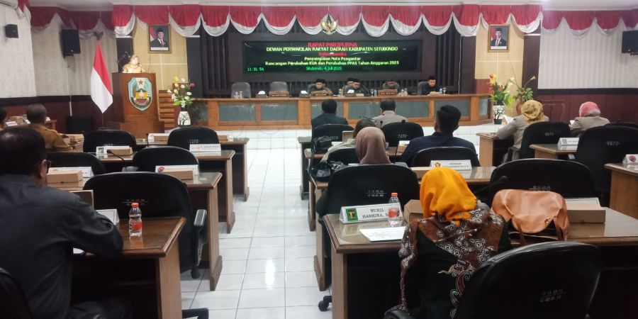 DPRD dan Pemkab Situbondo Gelar Rapat Paripurna, Wabup Sampaikan Nota Pengantar KUA-PPAS