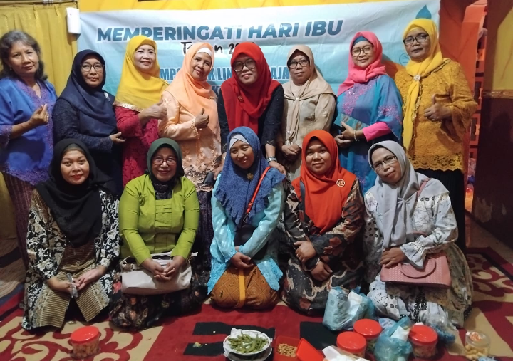 Gelar Lomba Membuat Kue Dalam Rangka Memeringati Hari Ibu Tahun 2024