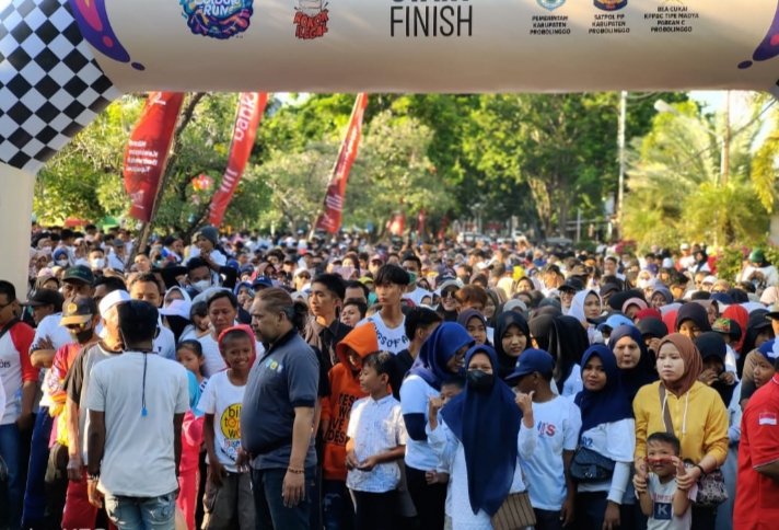 Bupati Timbul Prihanjoko dan Sekda Ikuti Jalan Sehat
