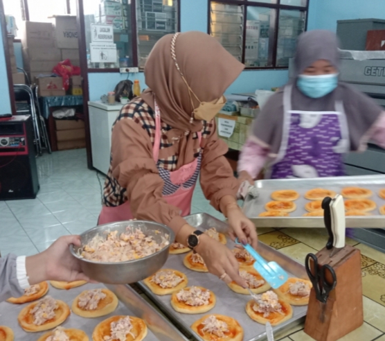 Ikuti Peningkatan Produktifitas PEKKA Covid-19 di Aula BLK Situbondo