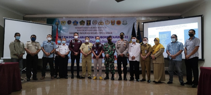 Kantor Imigrasi Kelas I TPI Jember Gelar Rapat Timpora di Situbondo