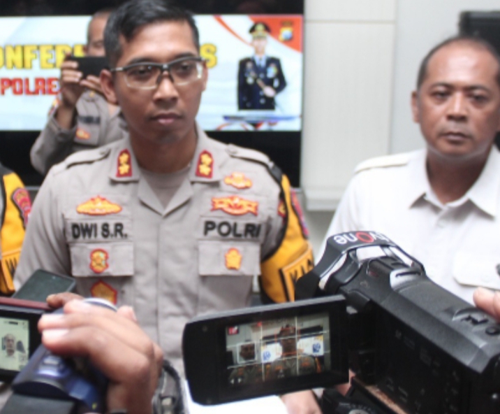 Ungkap Kasus Perdagangan Orang, Kapolres Situbondo Gelar Konferensi Pers