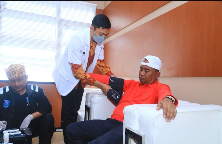 Karang Taruna Kabupaten Probolinggo Gelar Senam Bersama dan Bakti Sosial Pada Momen BBKT ke 63