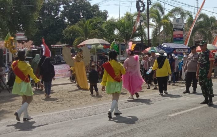 Karnaval Budaya Peringati HUT RI Ke 79 Kecamatan Suboh