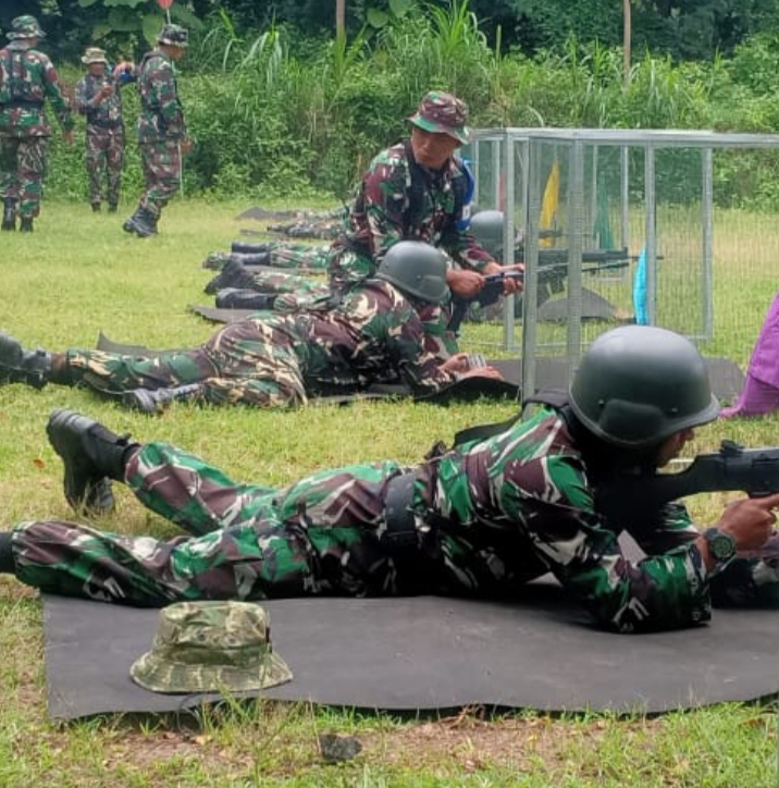 Prajurit Asah Kemampuan Menembak, Kodim 0823 Situbondo Gelar Latbakjatri TW I TA 2023