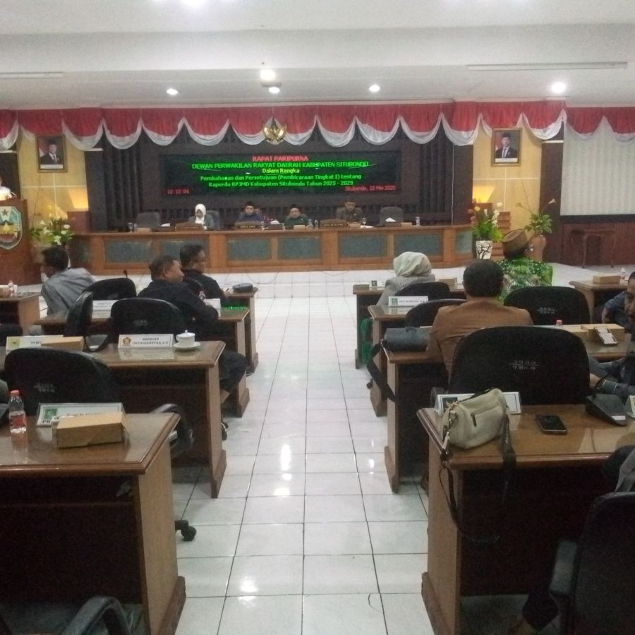 Membahas Persetujuan Pembicaraan Tingkat I Tentang Raperda RPJMD Tahun 2025 - 2029 
