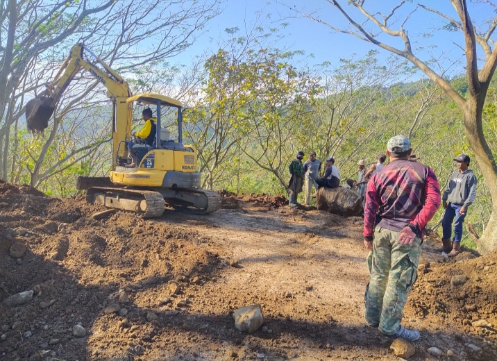 Pembuatan Jalan Tembus di Campoan Oleh Tim Satgas TMMD ke 114 Hampir 100 Persen Selesai