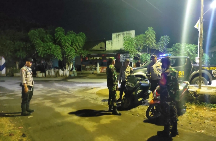 Pasca Pilkades di Situbondo, Aparat Gabungan Berpatroli