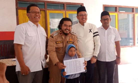 Pembahasan Pembagian PPIP di Desa Plalangan Oleh Angota DPR RI Fraksi Golkar