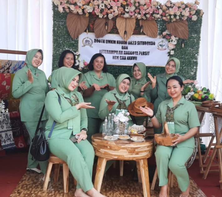 Persit Kartika Chandra Kirana Cabang XXXVII Situbondo Gelar Produk UMKM di Malang