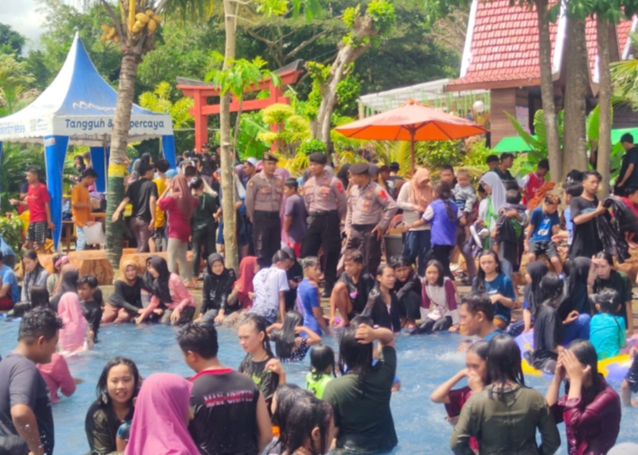 Polres Bondowoso Berikan Keamanan di Tempat-tempat Wisata