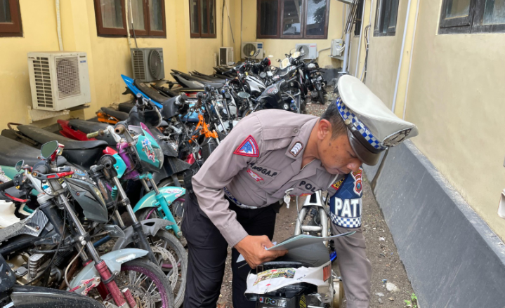 Polres Situbondo Tindak Tegas Balap Liar, Belasan Motor Diamankan