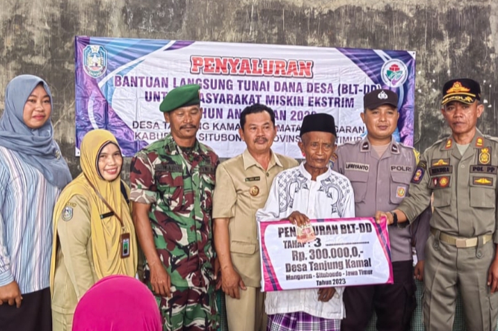 Puluhan Warga Desa Tanjung Kamal Terima BLT DD Tahap Tiga Tahun 2023