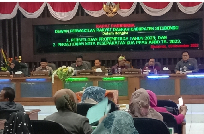 Rapat Paripurna, DPRD Situbondo Setujui KUA-PPAS APBD 2023