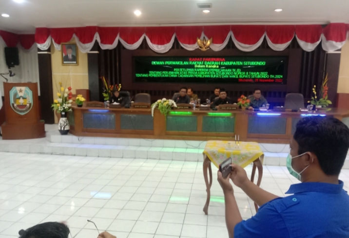 Rapat Paripurna DPRD Situbondo Tentang Persetujuan Pembentukan dana Cadangan Cabup/Wabup Tahun 2024