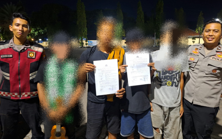 Empat Pemuda Pesta Miras Diamankan Samapta Polres Situbondo