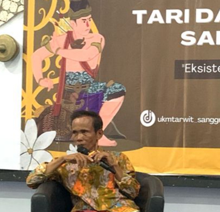 Cak Tutun Beri Pemaparan Seputar Materi Tari & Karawitan di Universitas Abdurrahman Saleh Situbondo