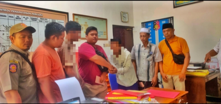 Polres Situbondo Terapkan Keadilan Restoratif Terhadap Dua Pelaku Pencurian Susu di Bawah Umur