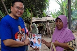 Tim Kampanye Pasangan Prabowo Subianto -Gibran di Situbondo Kampanye ke Pelosok Desa
